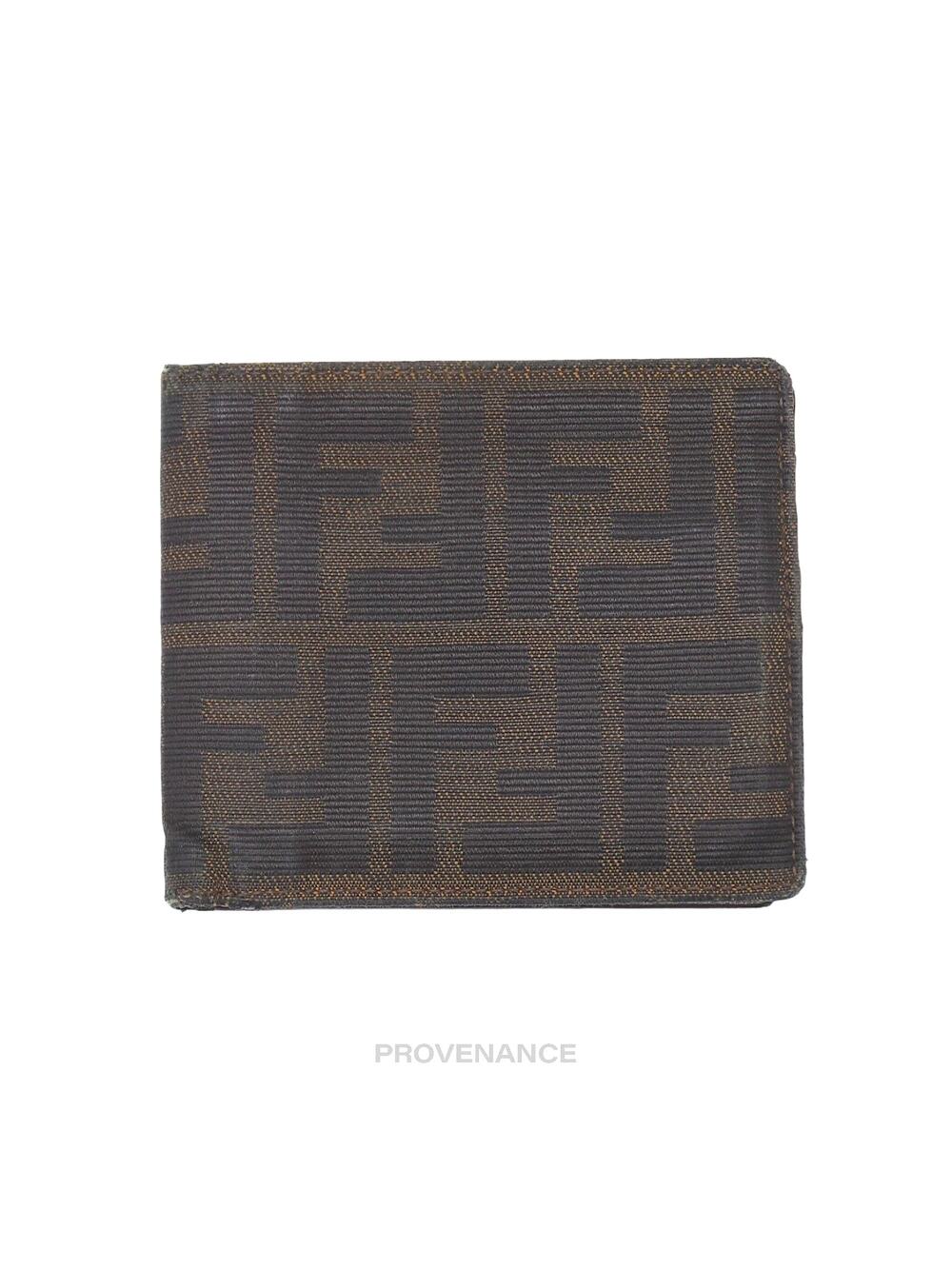 🔴 Fendi 8CC Bifold Wallet - FF Zucca Canvas